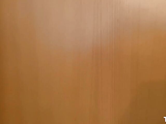 Self pussy whipping and masturbation orgasm in handcuffs with Lee Anne