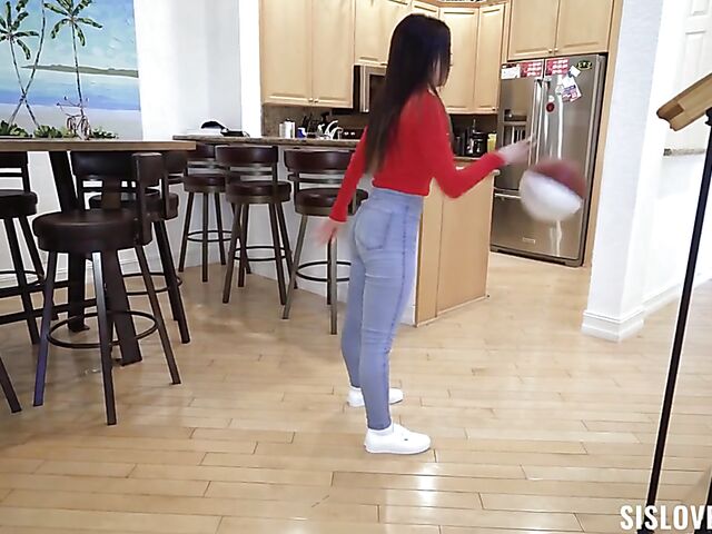 Hot basketball at home wth petite latina Violet Gems