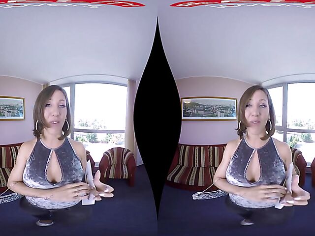 3D POV Virtual sex with seductive Betty Fox
