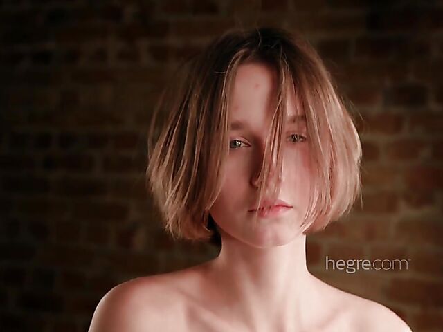 Erotic nude dancing with graceful Hannah