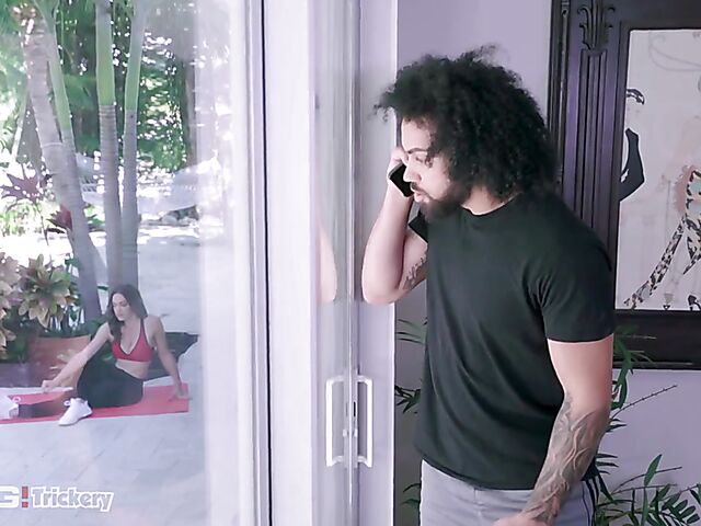 Yoga sex with petite MILF instructor Leila Larocco