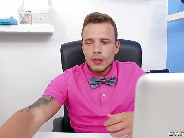 Mini skirt sex with irresistibly sexy Lady Gang