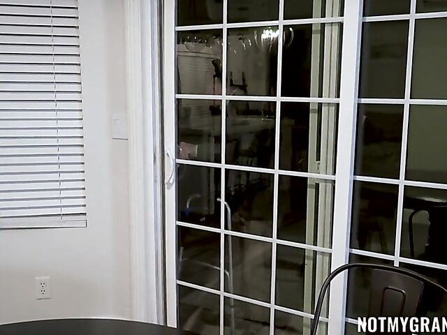 Old man young woman porn with Emma Sirus and Tommy Gunn