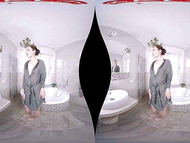 3D VR solo strip tease with flirty Leanne Lace