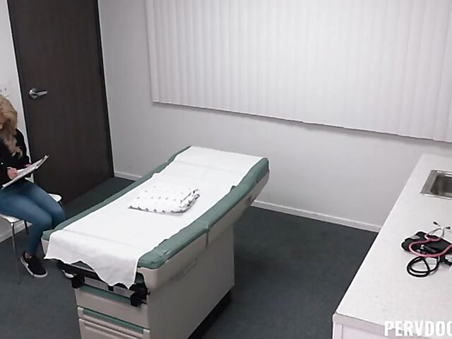 Doctor threesome after pussy exam with Destiny Cruz and Rory Knox