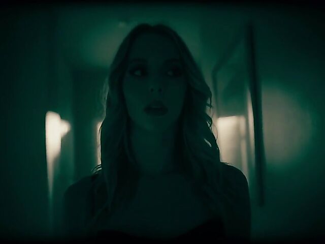 Very hot FFM threesome after dark with Jane Wilde and Lily Larimar