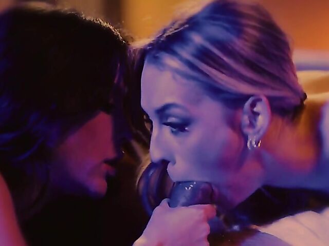 Very hot FFM threesome after dark with Jane Wilde and Lily Larimar