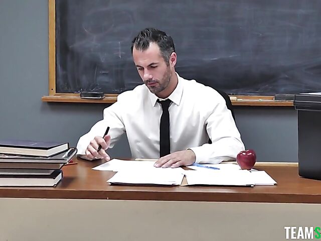 Ebony schoolgirl Gia Di Bella gets eaten out and fucked by her teacher