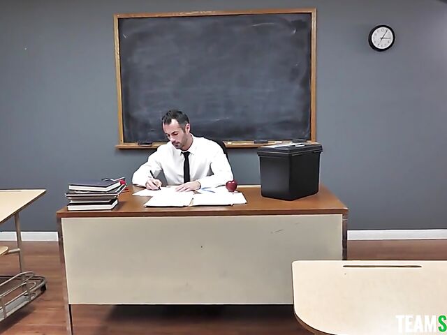 Ebony schoolgirl Gia Di Bella gets eaten out and fucked by her teacher