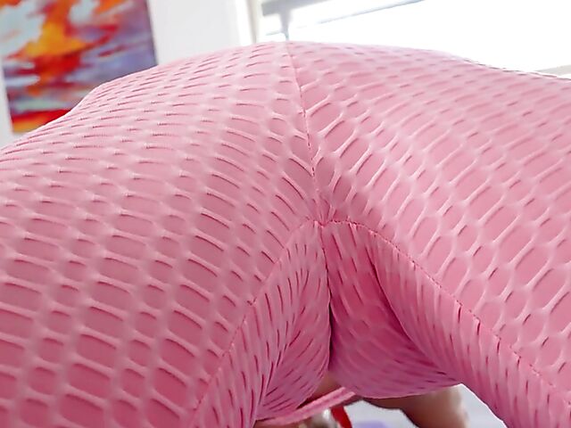 No makeup MILF yoga fuck with Kagney Linn Karter