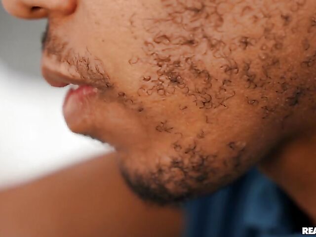 Interracial big ass painting with Violet Starr