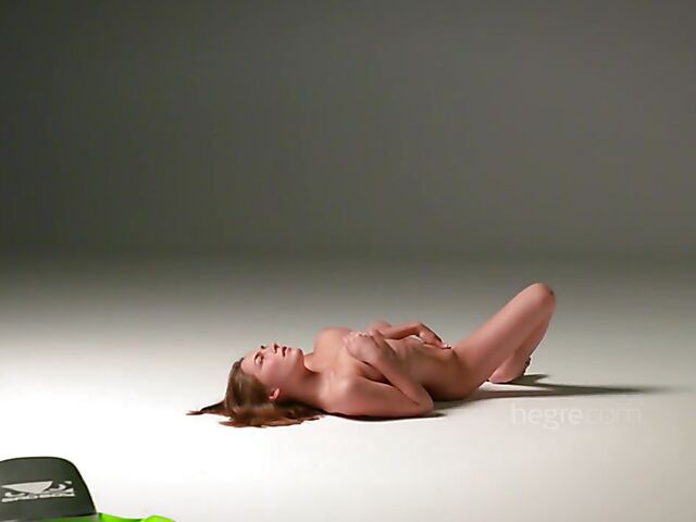 Big boobs model Adriana nude art photoshoot behind the scenes