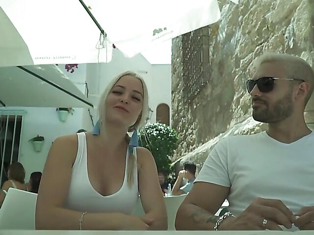 Quinn Quinn & Anthony Jonez - Fake tits blonde's vacation sex chronicles