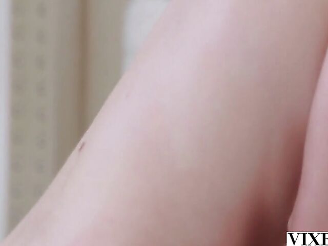 Romantic dinner and hot sex with Freya Parker and Manuel Ferrara