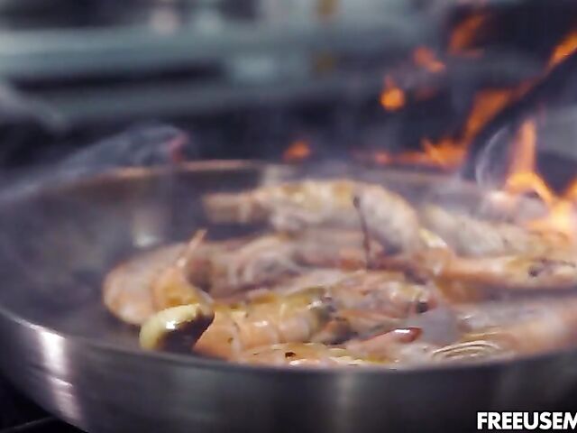 Free use at the restaurant with big tits MILF London Rose