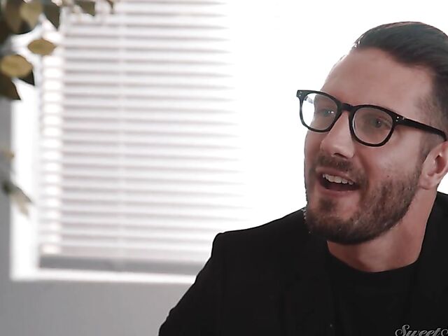 Maya Woulfe gets some one on one time in the bedroom with Quinton James for hot sex