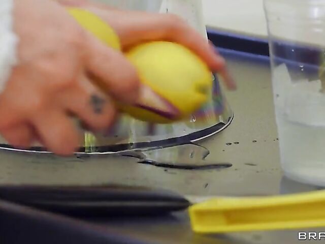 Squirt on cock again and again with tattooed teen alt girl Valerica Steele