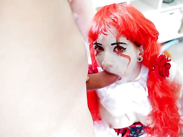 Red-haired clown girl Linda Lush deepthroat swallow