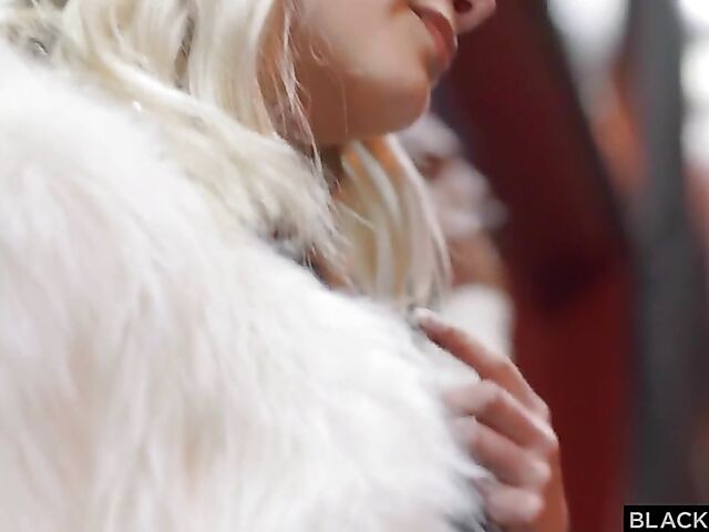 Blacked blonde Scarlett Hampton gets a nice piece of meat