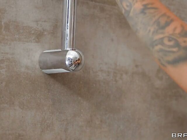 Big tits latina bombshell Latin Beauty gets horny in the shower and fucks Jordi El Nino Polla