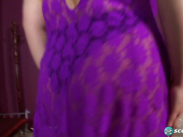 Big boob plumper Serenity Sinn changes bras and masturbates