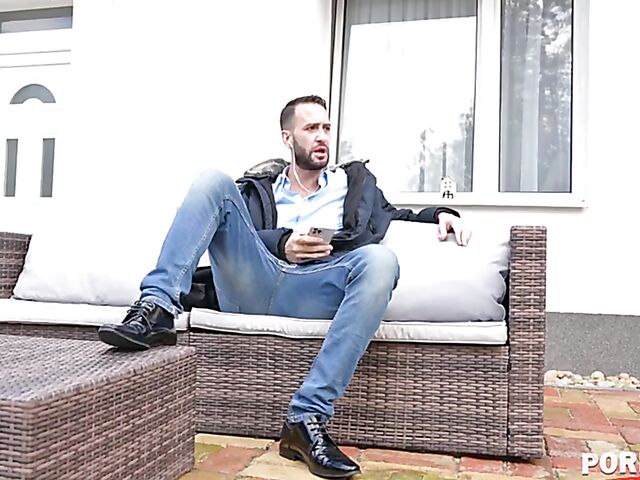 Horny chick Alexa Flexy craves double penetration