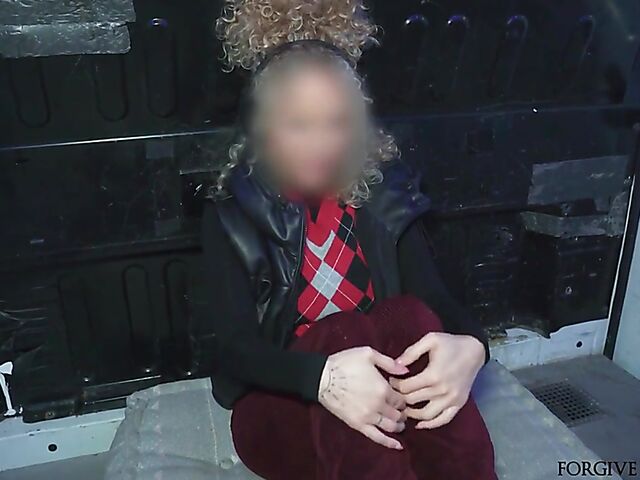 Pickup fuck with a naive slut begging for forgiveness