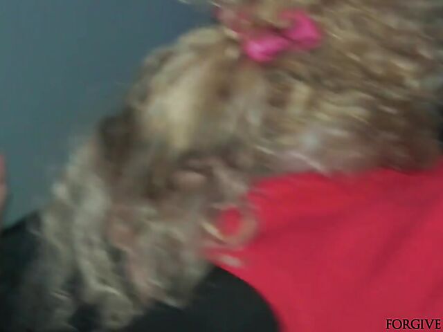 Pickup fuck with a naive slut begging for forgiveness