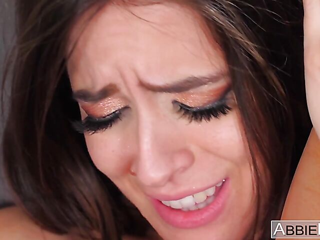 Alix Lynx and Abbie Maley 69 lesbian licking on the couch