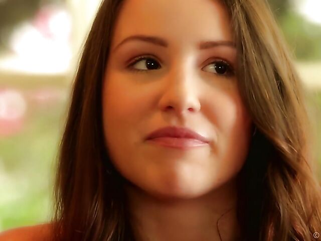 Super cute brunette babe Lola Foxx loves rubbing herself