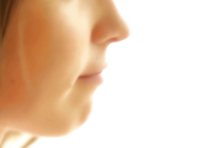 Super cute brunette babe Lola Foxx loves rubbing herself