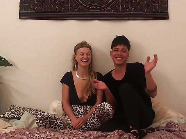 Real amateur couple Lila and Noir have real sex for you