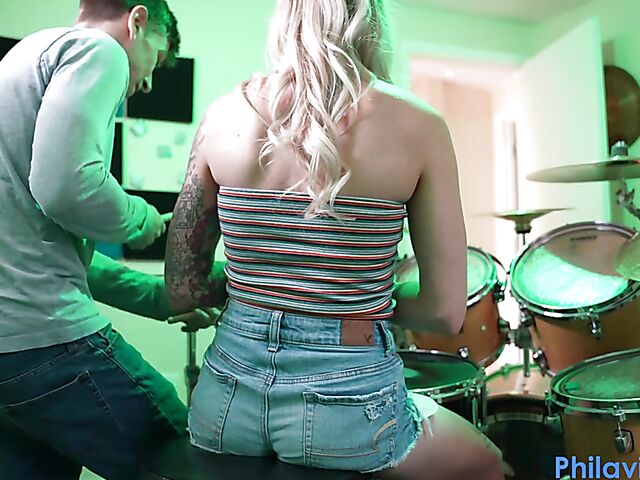 Drum lesson in denim shorts and blow job with Angel Amour