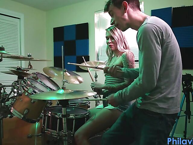 Drum lesson in denim shorts and blow job with Angel Amour