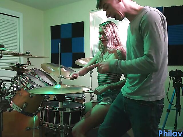 Drum lesson in denim shorts and blow job with Angel Amour