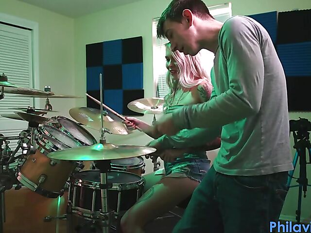 Drum lesson in denim shorts and blow job with Angel Amour