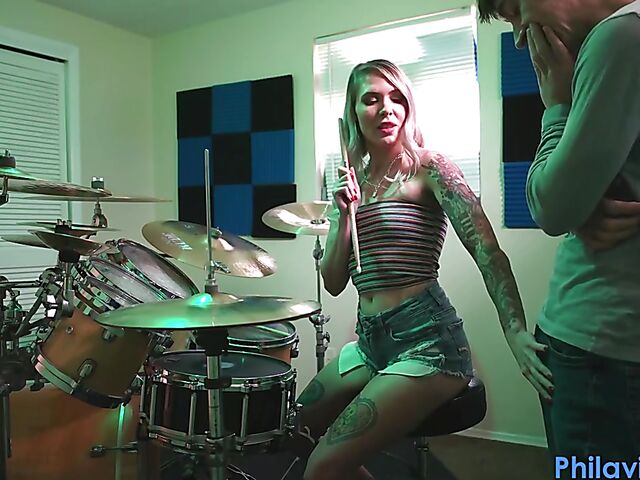 Drum lesson in denim shorts and blow job with Angel Amour