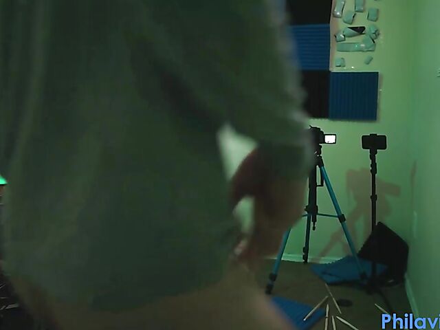 Drum lesson in denim shorts and blow job with Angel Amour