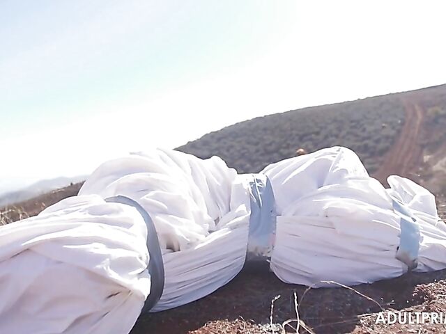 Mea Melone & Nomi - Outdoor threesome with a half-alive