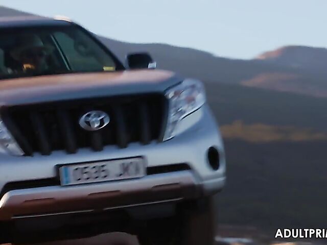 Mea Melone & Nomi - Outdoor threesome with a half-alive