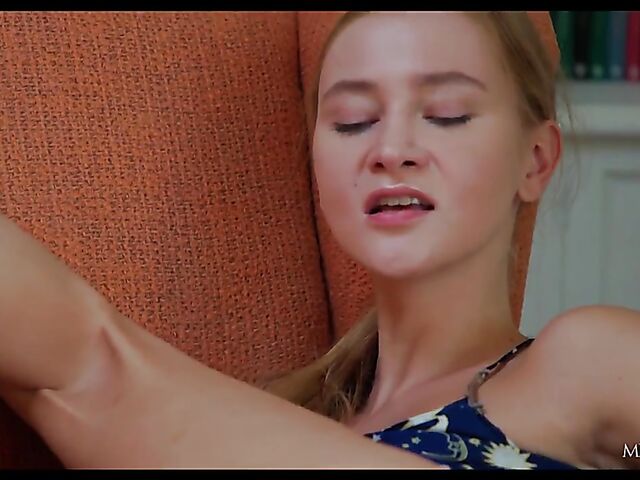 Pink pussy fingering solo with flat chested Ivi Rein