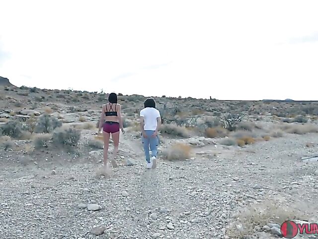 Sofie Marie - Hiking MILF outdoor fuck session with a lucky dude