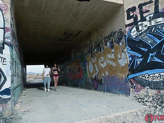 Sofie Marie - Hiking MILF outdoor fuck session with a lucky dude