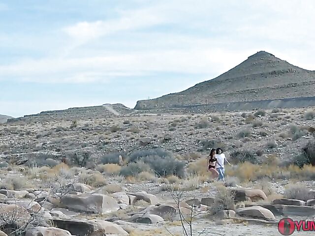 Sofie Marie - Hiking MILF outdoor fuck session with a lucky dude