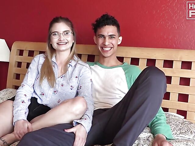 Marc Wallace and his big natural tits girlfriend Savannah Camon are a very hot couple