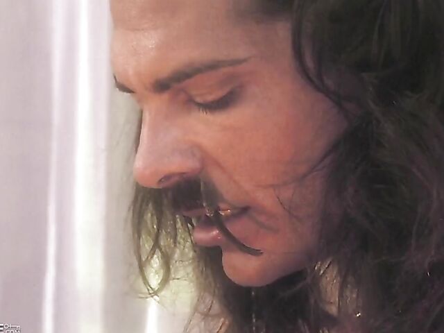 Blonde pornstar Aurora Snow and a long-haired man have a good time