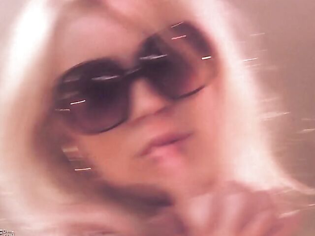 Blonde pornstar Aurora Snow and a long-haired man have a good time