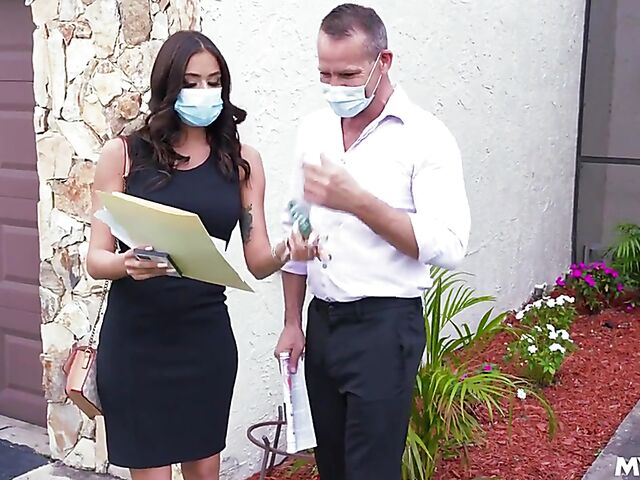 Big tits milf estate agent Armani Black seduces the client