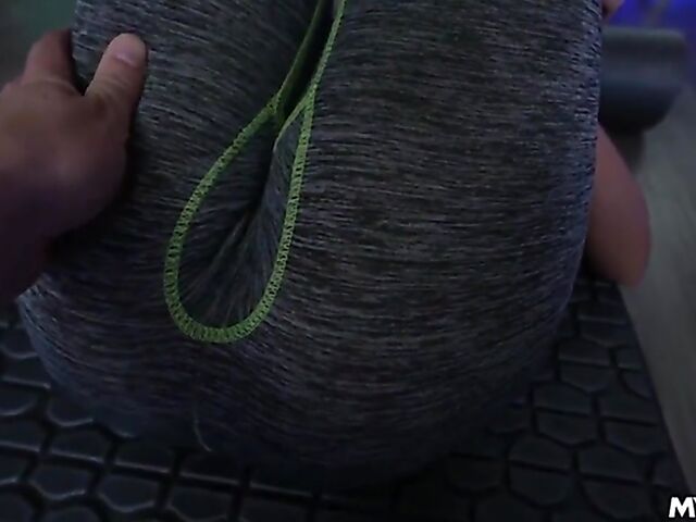 Skinny MILF POV fuck session with her step-nephew featuring Aila Donovan