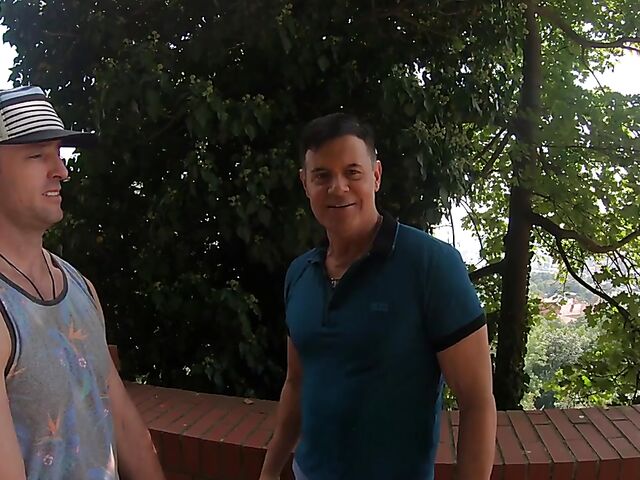 Bad cheerleader threesome POV with Zuzu Sweet